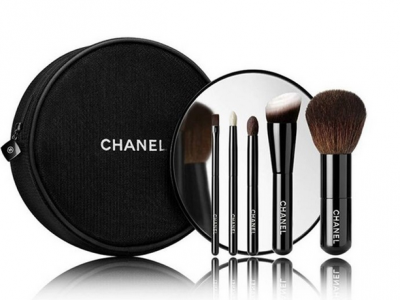 chanel travel makeup brush set